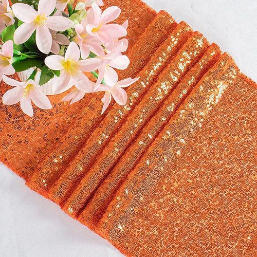 Chemin de table orange à paillettes décoration fête