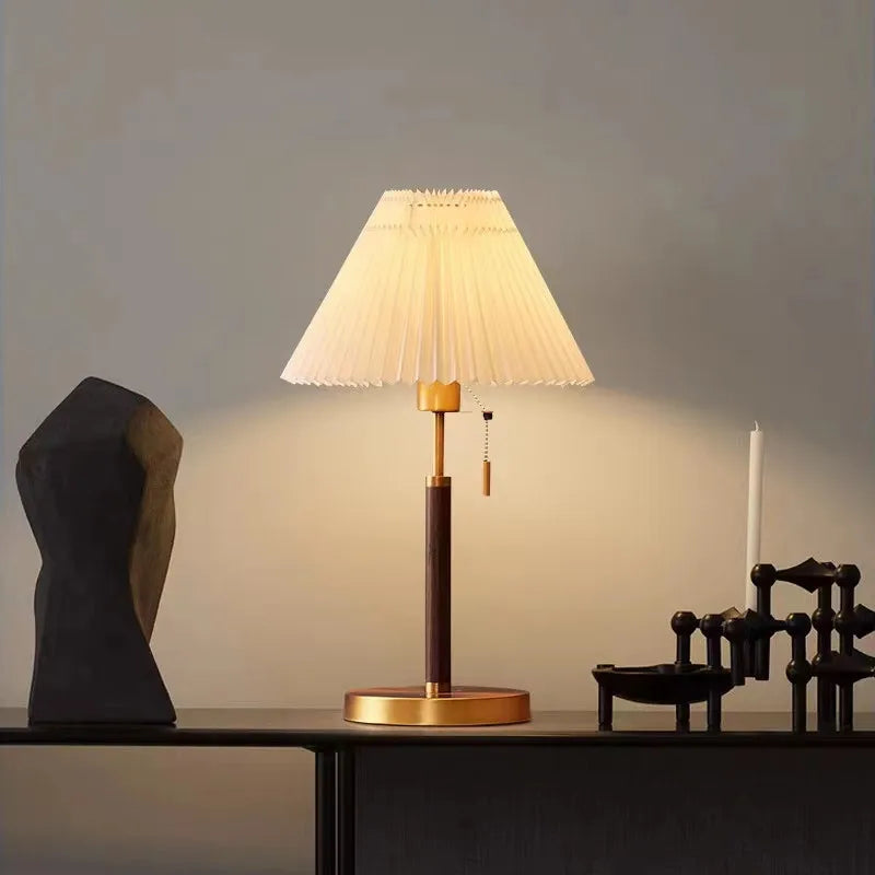 lampadaire vintage en bois avec tissu plissé design élégant - vue 6 sur 8