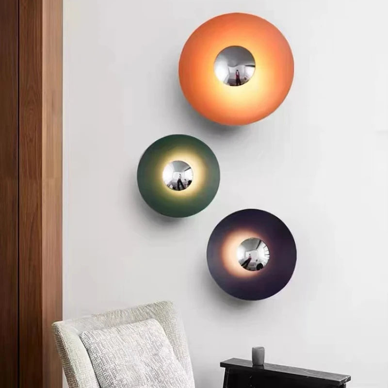 applique murale led ronde en métal diverses teintes éclairage polyvalent