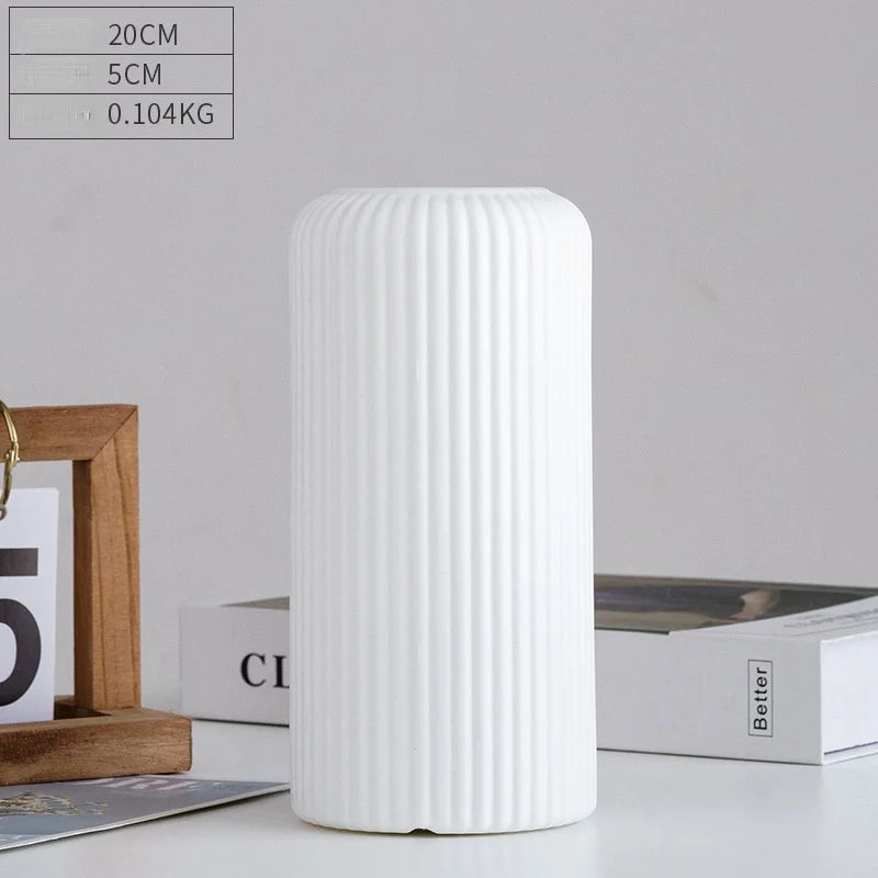 vase moderne en plastique pour décoration florale nordique - vue 26 sur 26