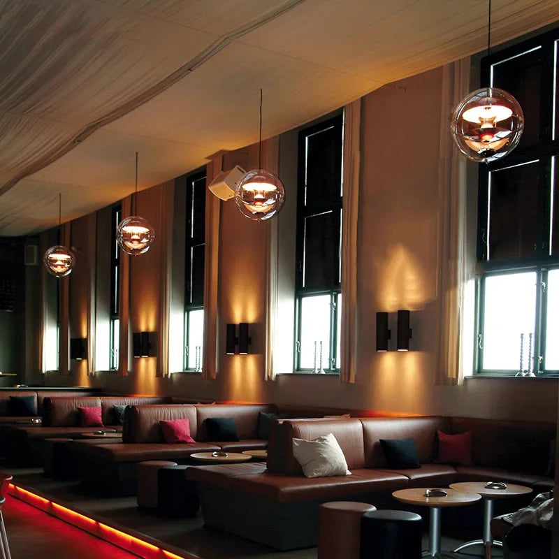 suspension globe planet design pour bar et restaurant - vue 7 sur 9