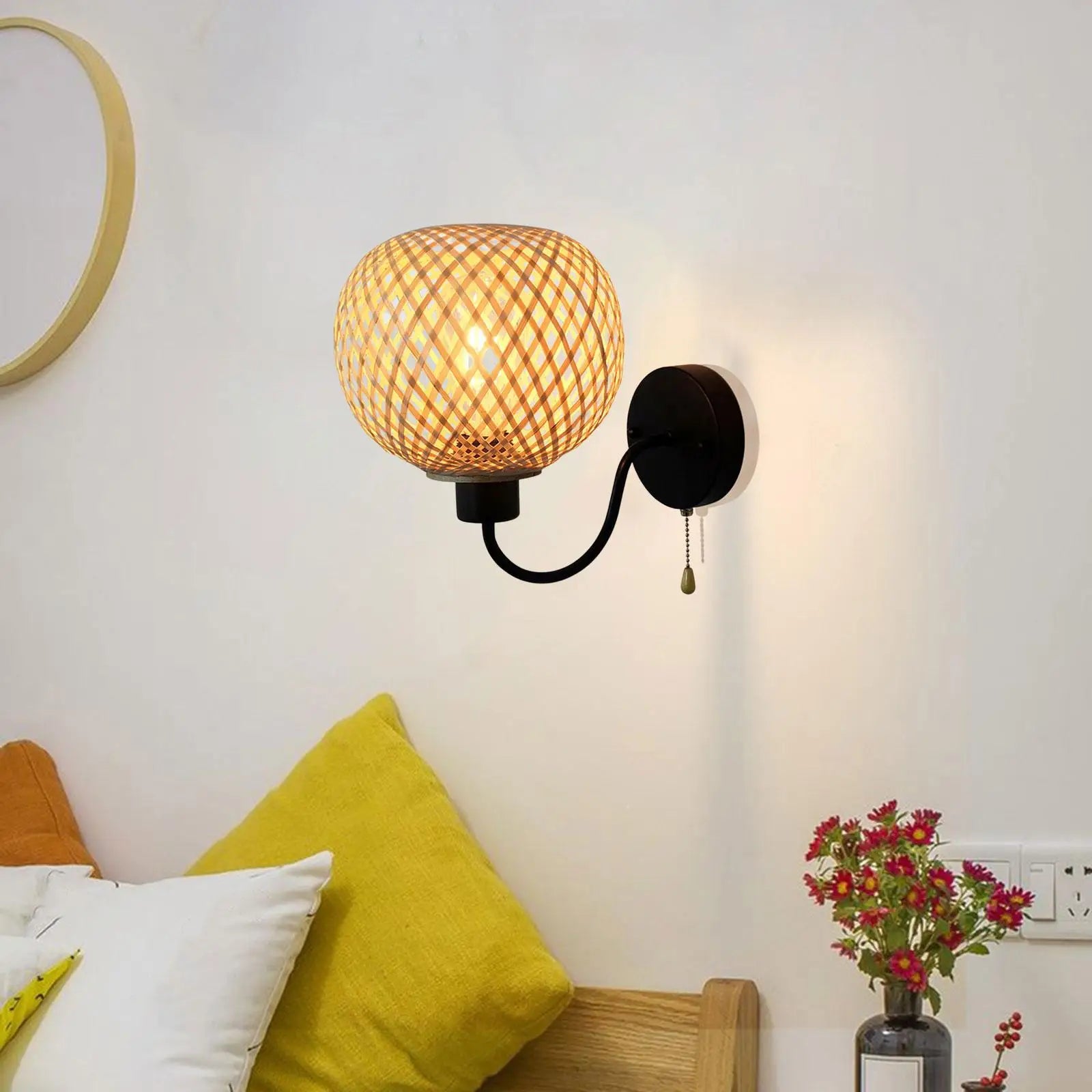 Appliques murales en rotin