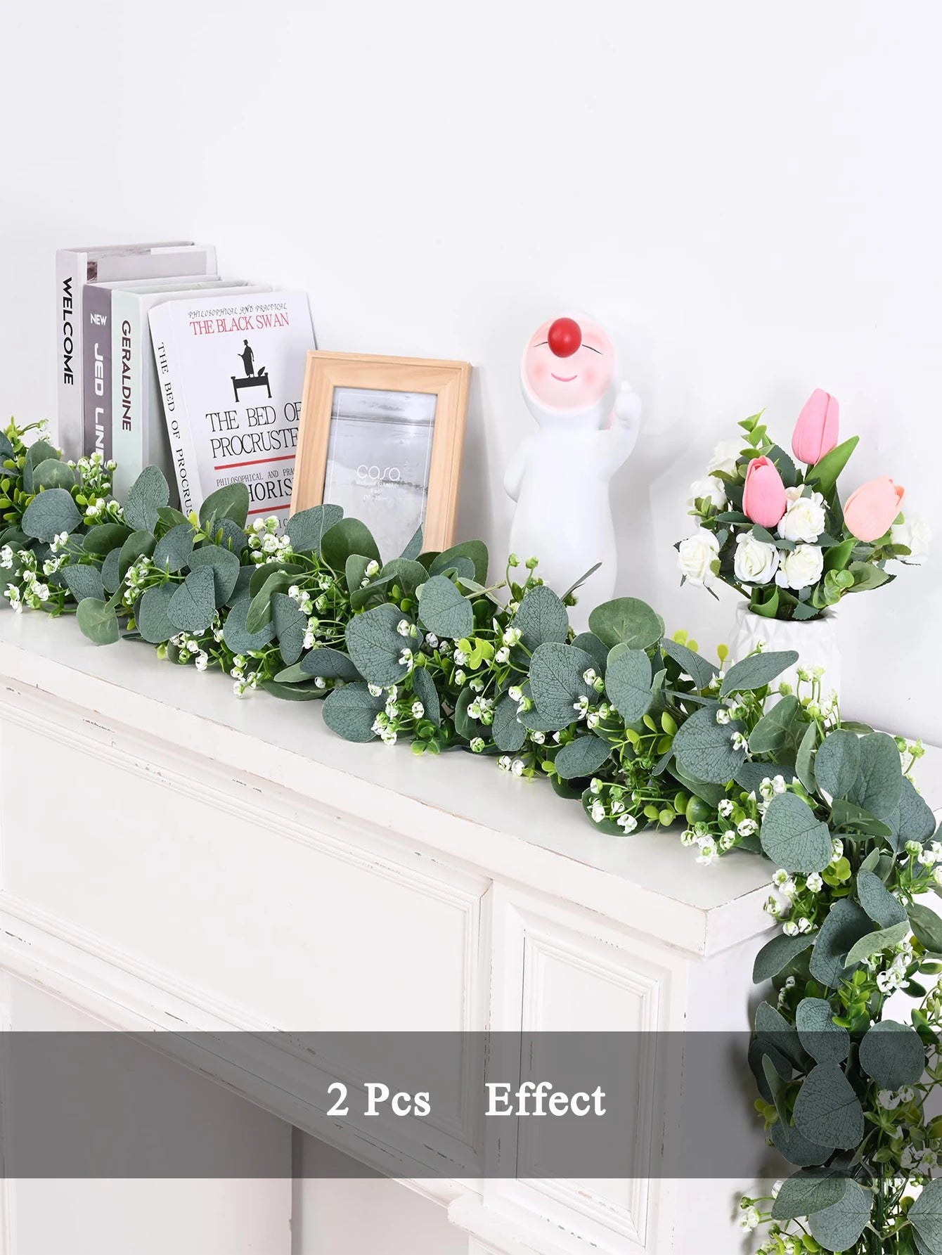 guirlande eucalyptus artificiel avec fleurs blanches et baies décoratives - vue 6 sur 6