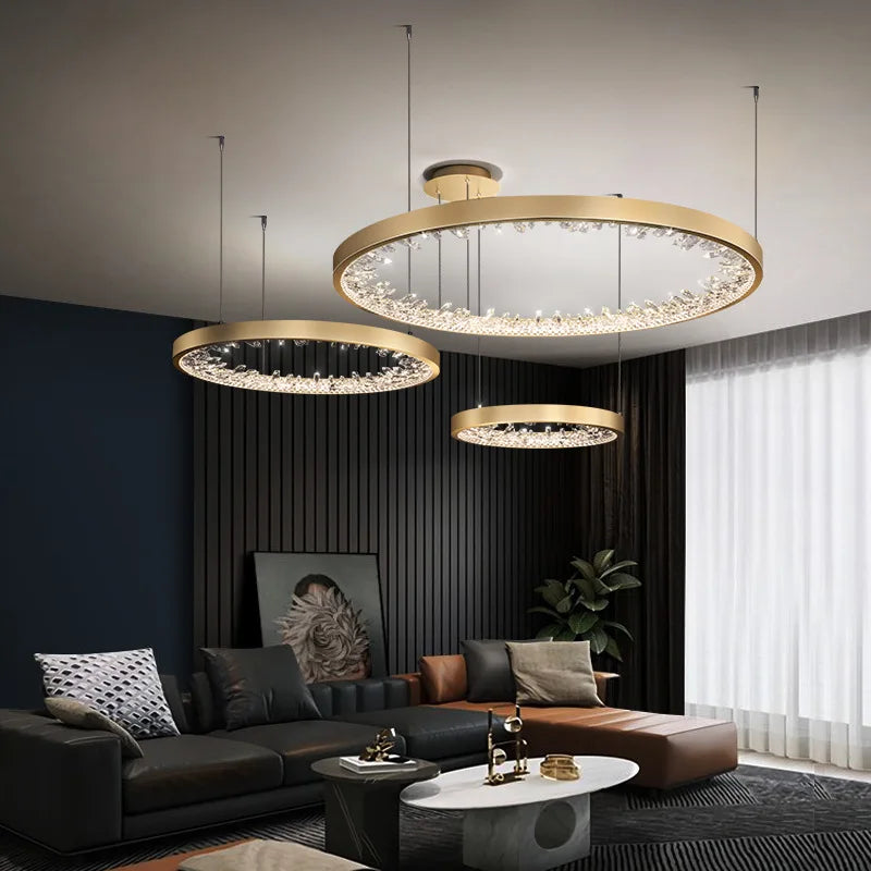 Plafonnier LED suspendu en cristal de luxe au design moderne - vue 4 sur 17