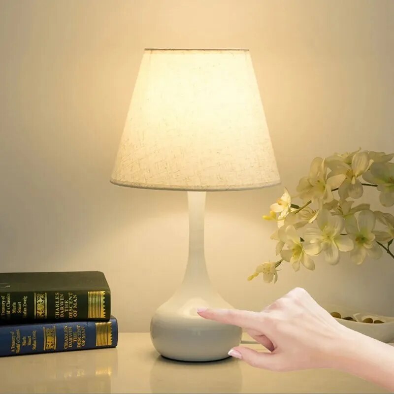 Lampes LED nordique modernes abat-jour en tissu - vue 3 sur 10