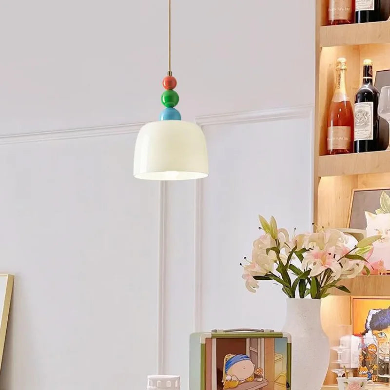 lustre en bois et verre pour bar maison avec led intégrée