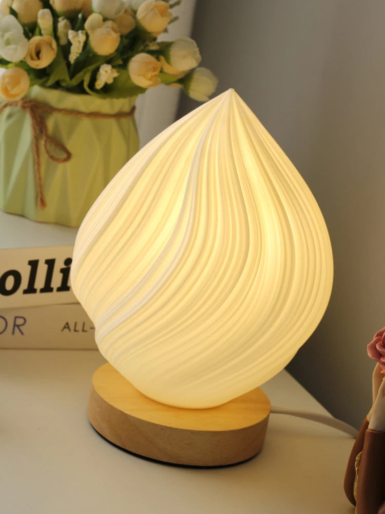 Lampe à poser Abat-jour imprimé en 3D de Style crème française - vue 4 sur 14