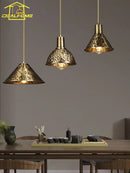 lustre décoratif chinois en cuivre pour ambiance zen