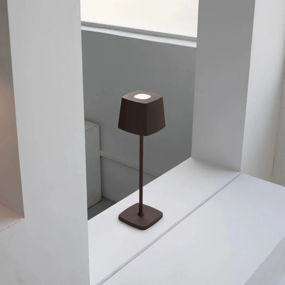 Lampe de Table sans fil Rechargeable moderne - vue 7 sur 9