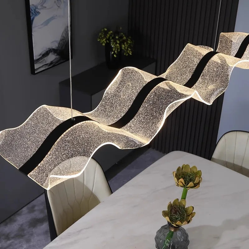 Lustre LED design moderne suspendues idéales pour décoration intérieure