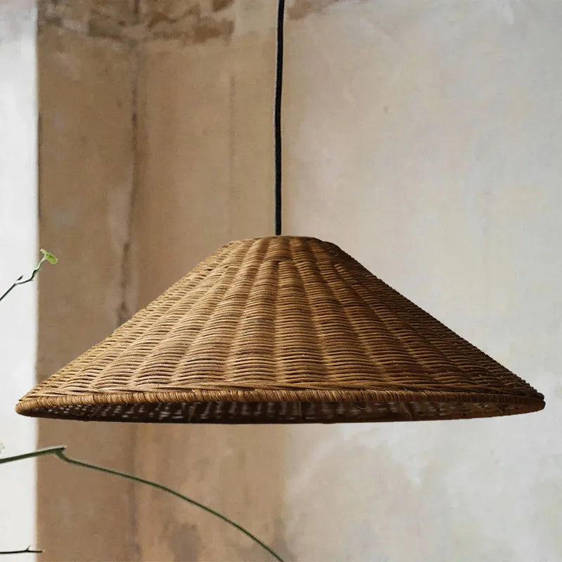 Suspension conique zen en rotin de bambou - vue 3 sur 16