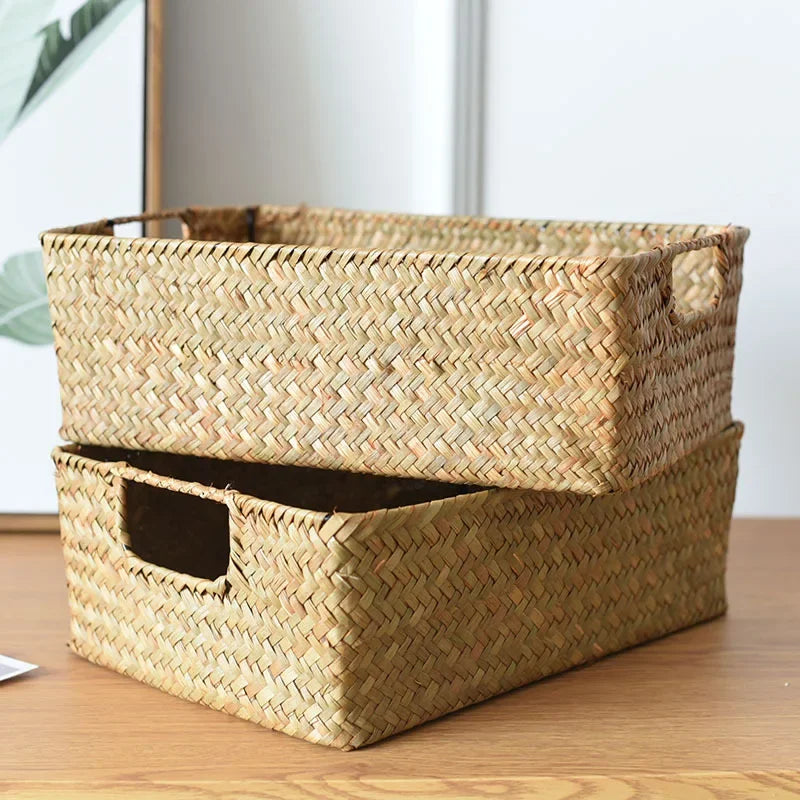 grand panier en jonc de mer tissé pour rangement et décoration - vue 6 sur 10
