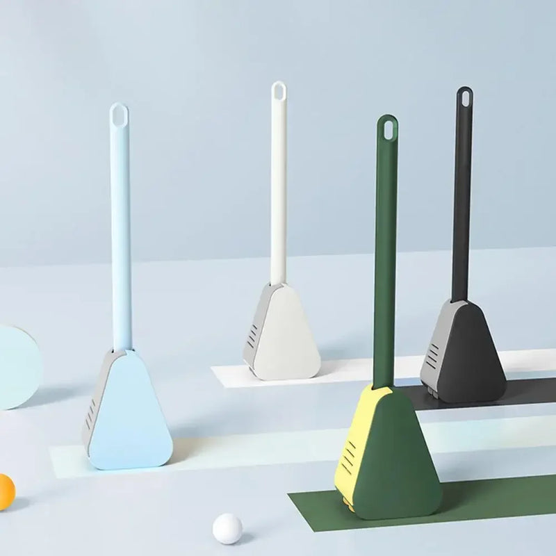 ensemble moderne de brosses hygiéniques pour salle de bain