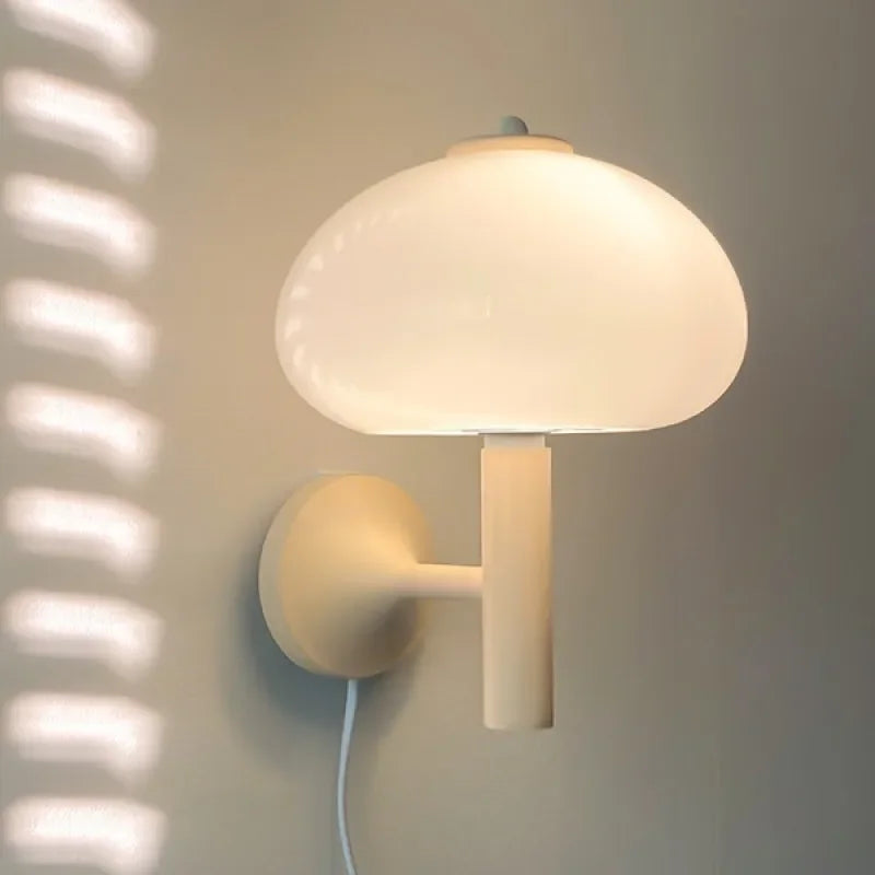 Avec interrupteur Bauhaus applique moderne blanc verre champignon applique murale LED lumière pour chambre salon Loft chambre décor