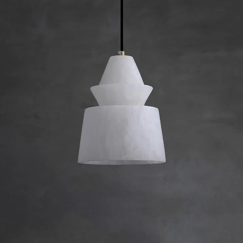 suspension post-moderne en marbre en forme de chapeau - vue 5 sur 7