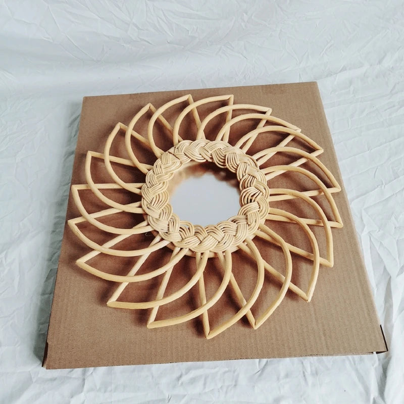 miroir rond en rotin décoration artistique mural innovante - vue 4 sur 7