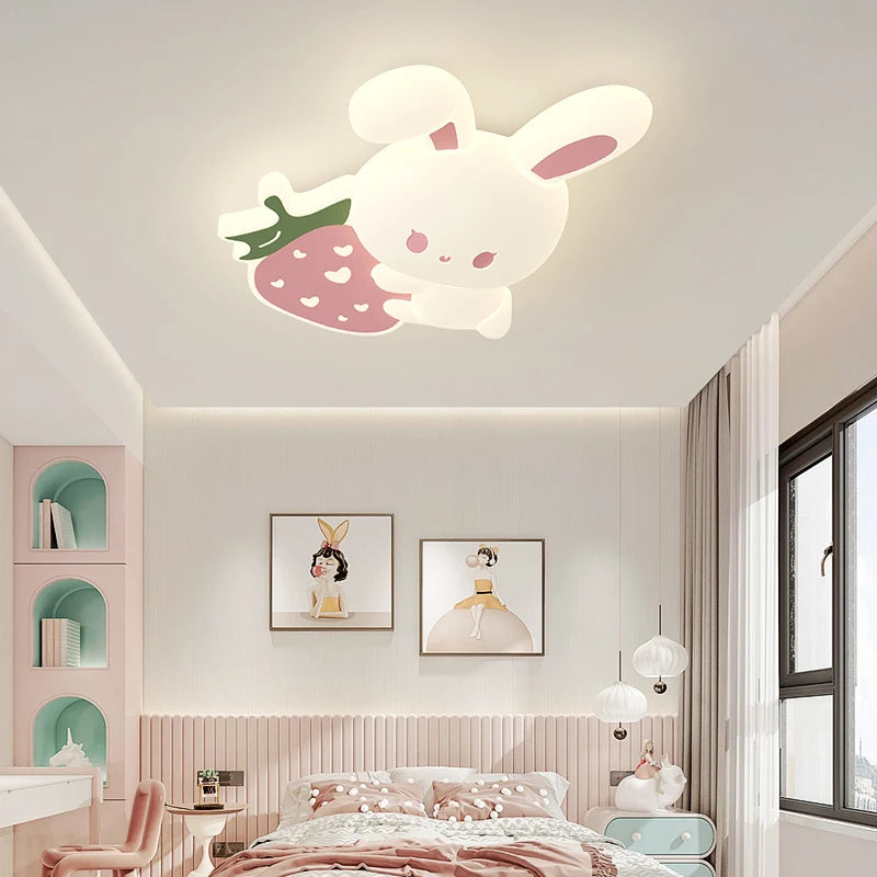 plafonnier lapin aux fraises pour chambre d'enfant décoration lumineuse - vue 5 sur 8