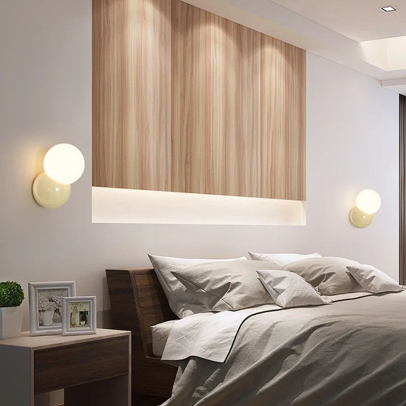 Applique murale boule ronde nordique pour éclairage de chambre à coucher crème blanc jaune lampe de chevet salon allée couloir hôtel escalier - vue 5 sur 9