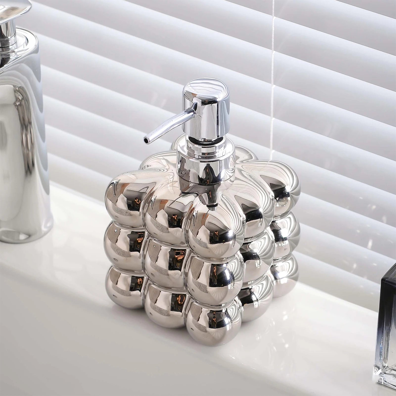 distributeur rechargeable de shampoing et savon moussant - vue 5 sur 9