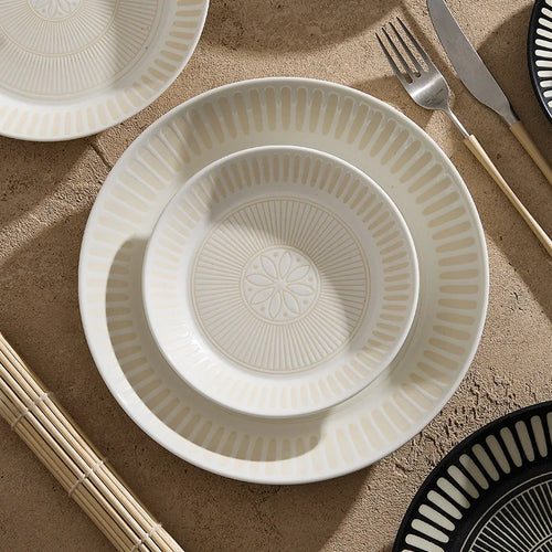 Assiette ceramique japonaise retro relief style artistique