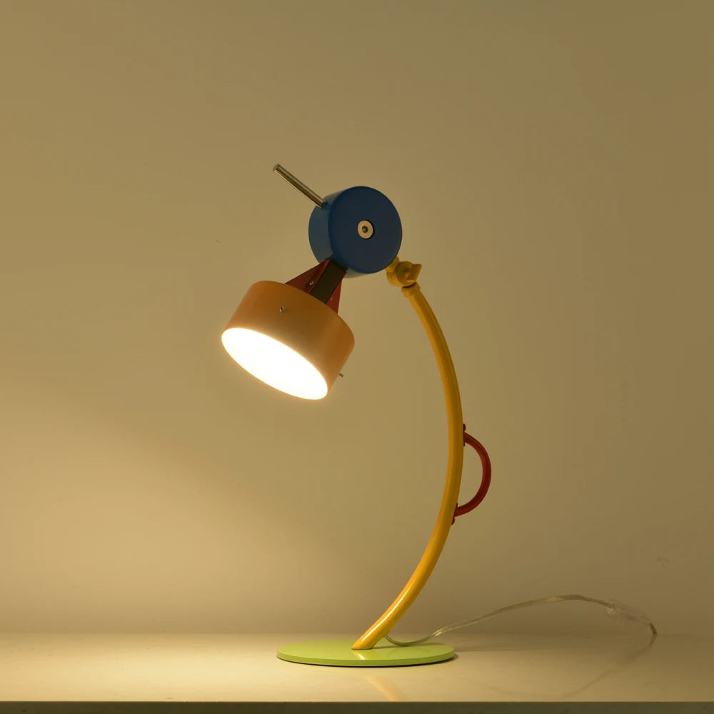 lampe à poser géométrique style nordique pour enfants et salons - vue 4 sur 9