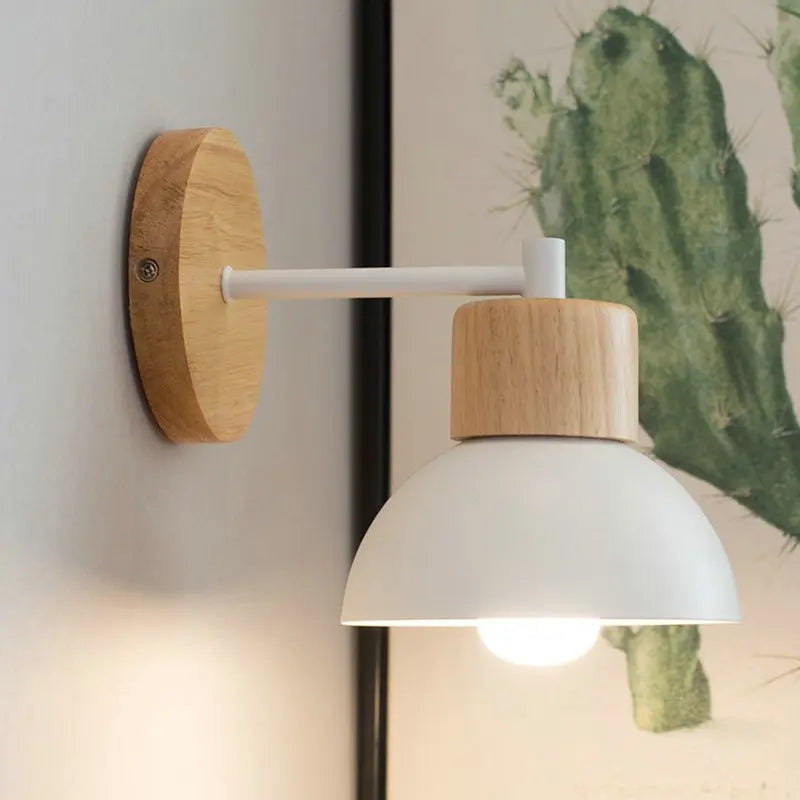 Applique murale moderne en bois et fer pour intérieur