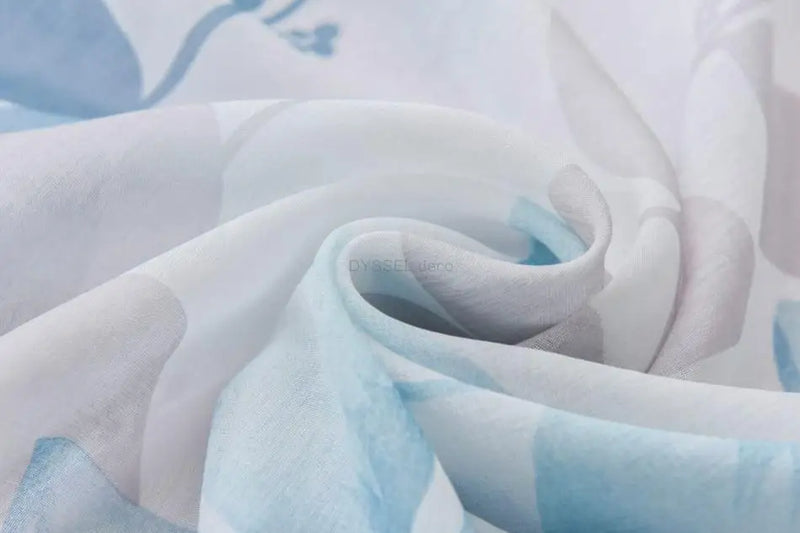 Voilage motif feuilles et fleurs style champetre salon