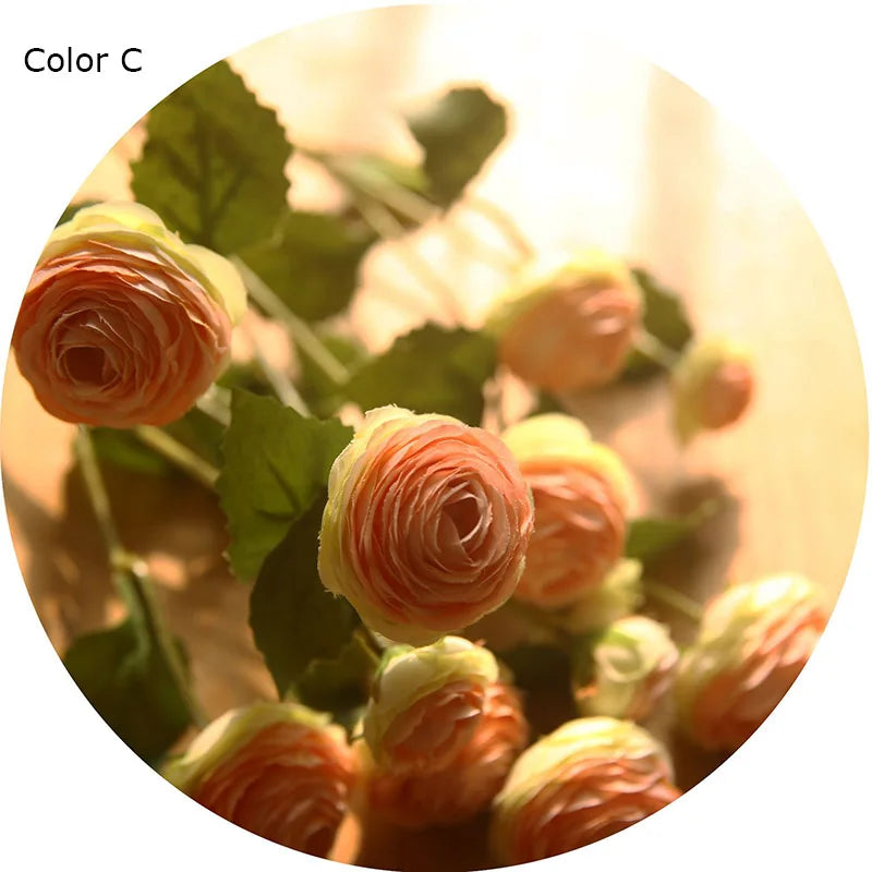 fleurs artificielles en soie roses et renoncules pour décoration de mariage