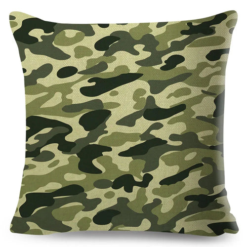 housses de coussin camouflage militaire motifs géométriques décoratifs