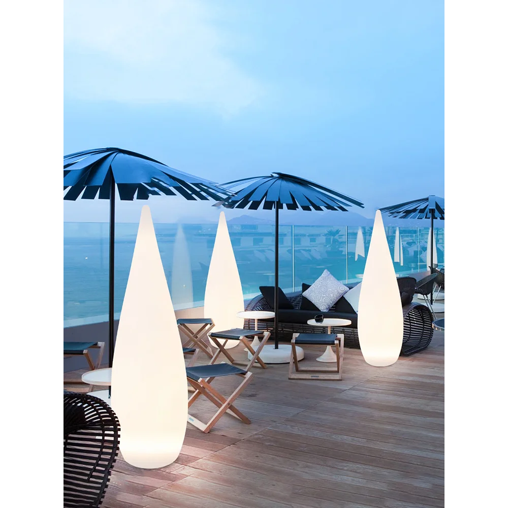 lampadaire de jardin solaire étanche en forme de goutte d'eau