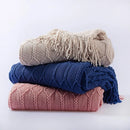 plaid tricot doux avec pompons style americain decoratif
