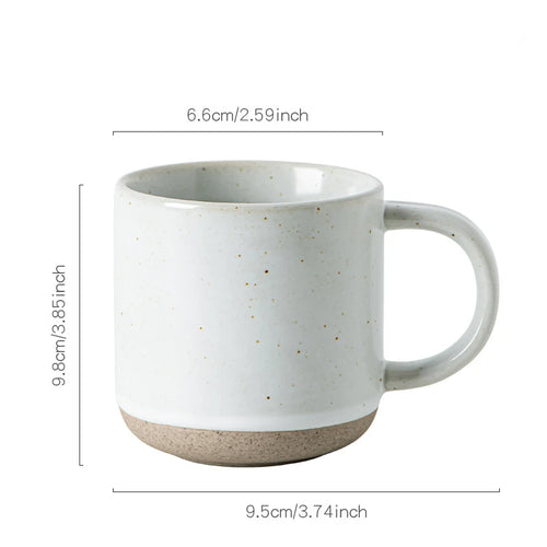 Tasse cafe ceramique mouchetee design moderne anse