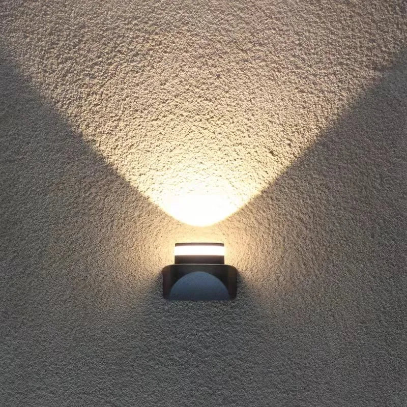 Applique murale en aluminium ronde et carrée pour porche - vue 6 sur 8