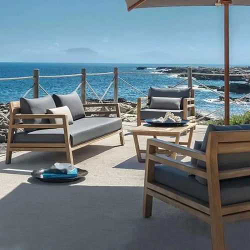 ensemble de meubles en teck pour espace extérieur