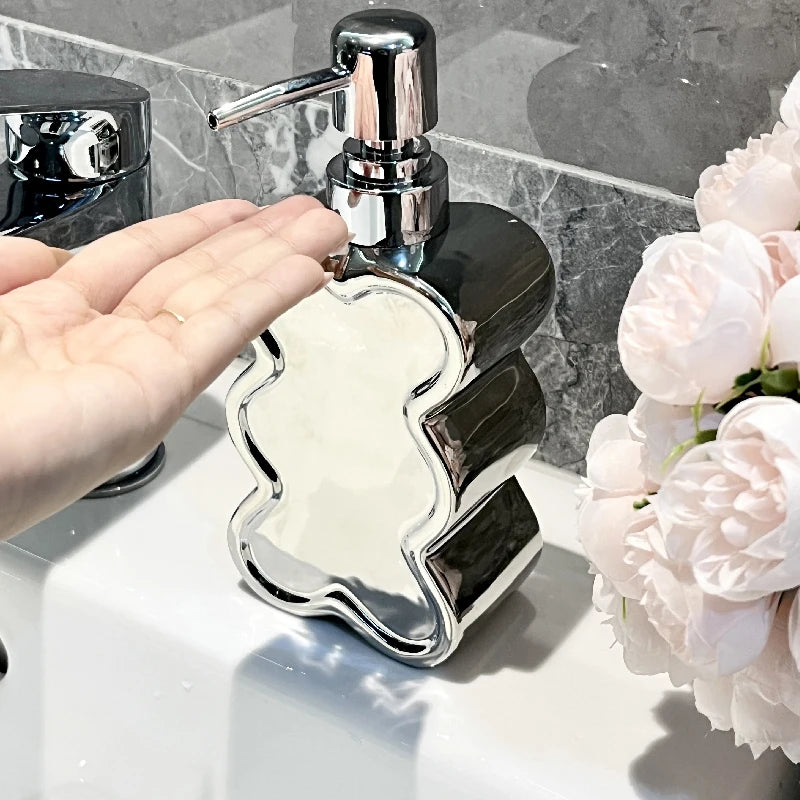 bouteille en céramique créative en forme de fleur pour gel et savon - vue 4 sur 10
