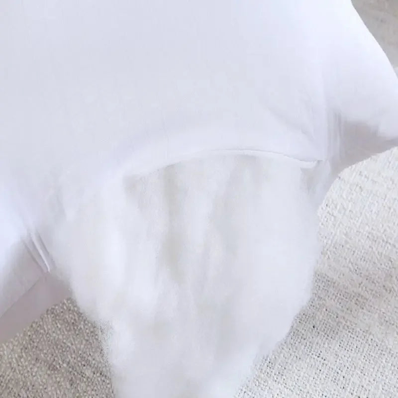coussin de corps long en forme de cœur pour un sommeil confortable