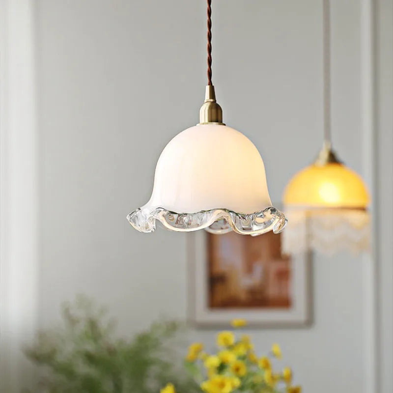 lustre vintage en forme de bourgeons de fleurs en verre nordique - vue 2 sur 7