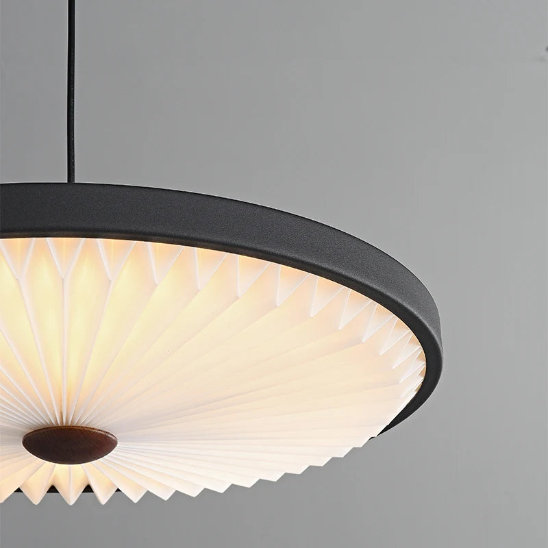 Suspension LED au design nordique moderne