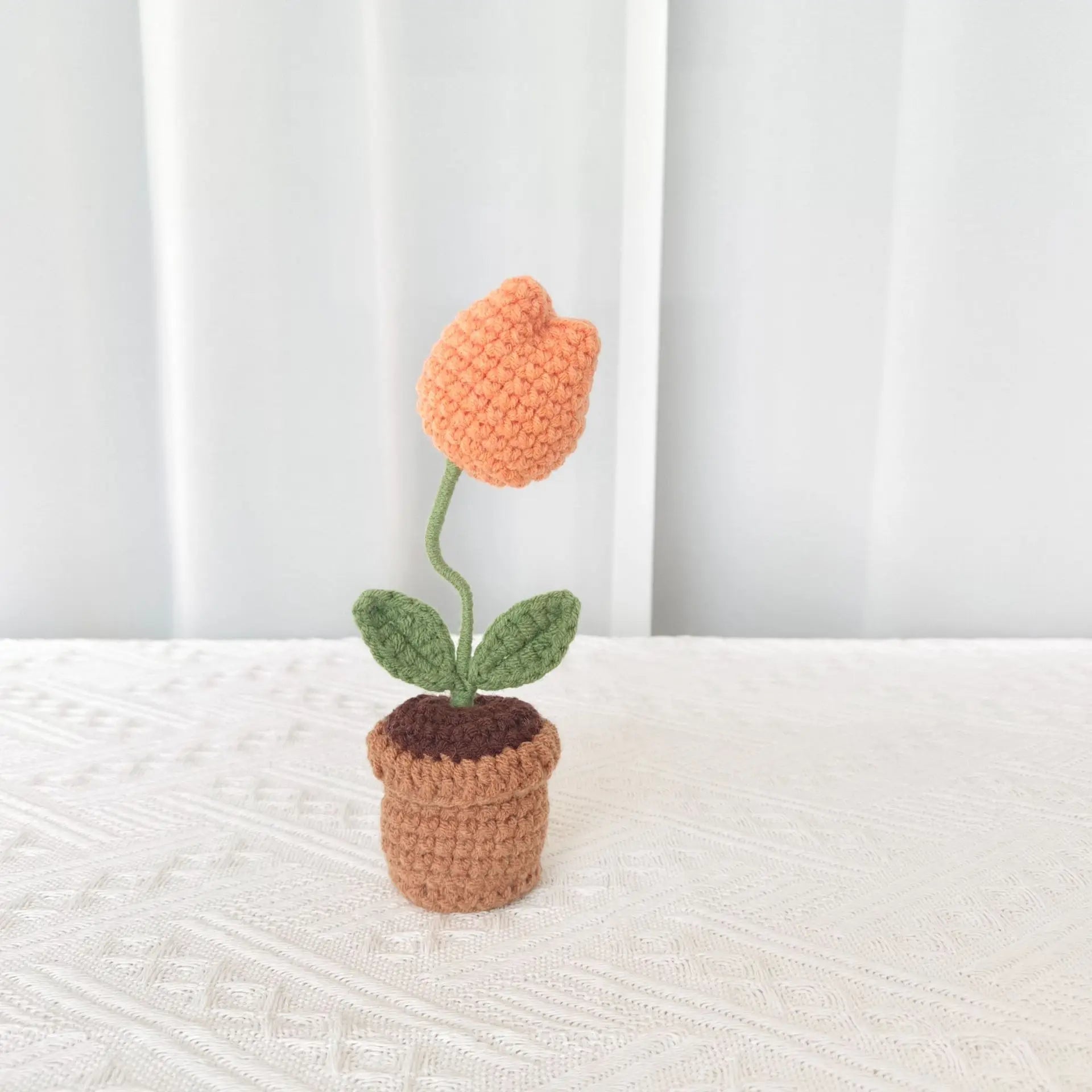 plante en pot tricotée à la main pour cadeau décoratif de saint valentin - vue 17 sur 19
