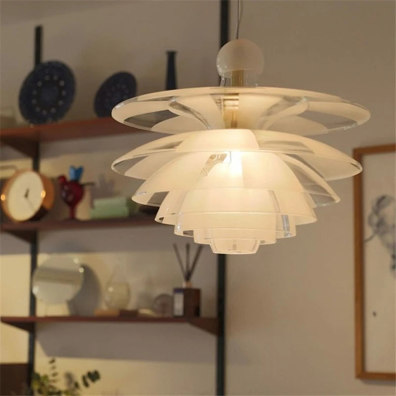 lustre en acrylique/verre moderne led en forme de pomme de pin