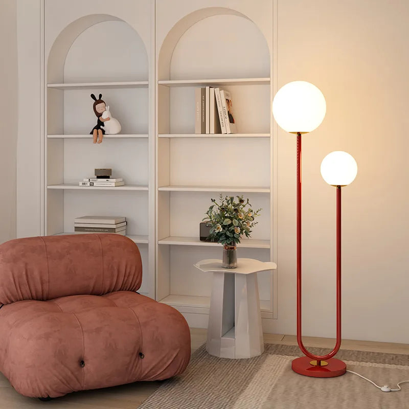 lampadaire simple en métal avec 3 gradations et verre