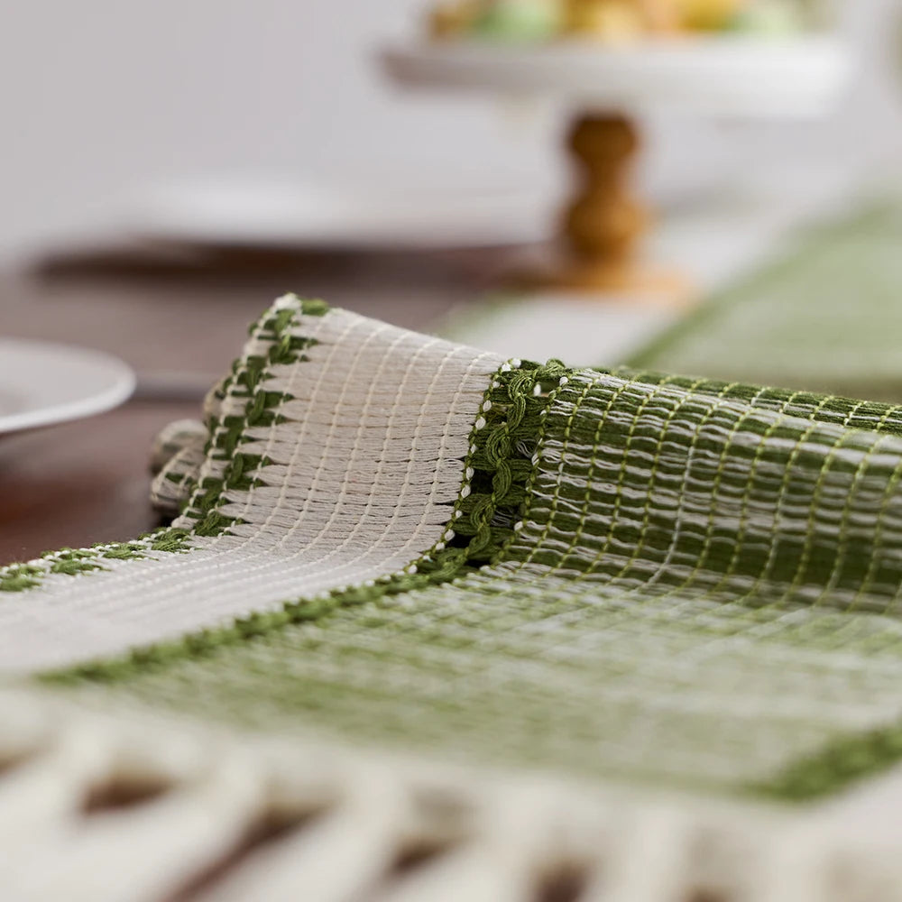Chemin de table rayé bohème beige à pompons - vue 6 sur 6