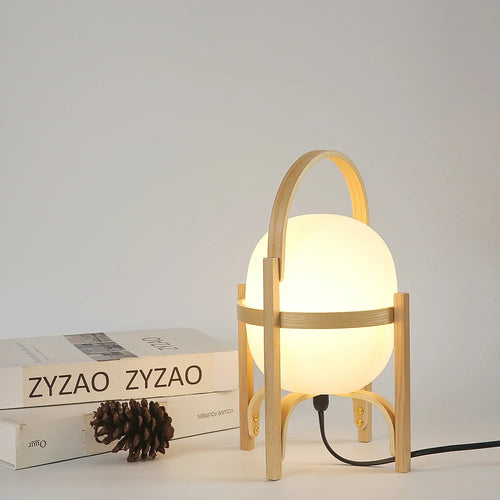 lampe de table en bois pour une décoration moderne et simple