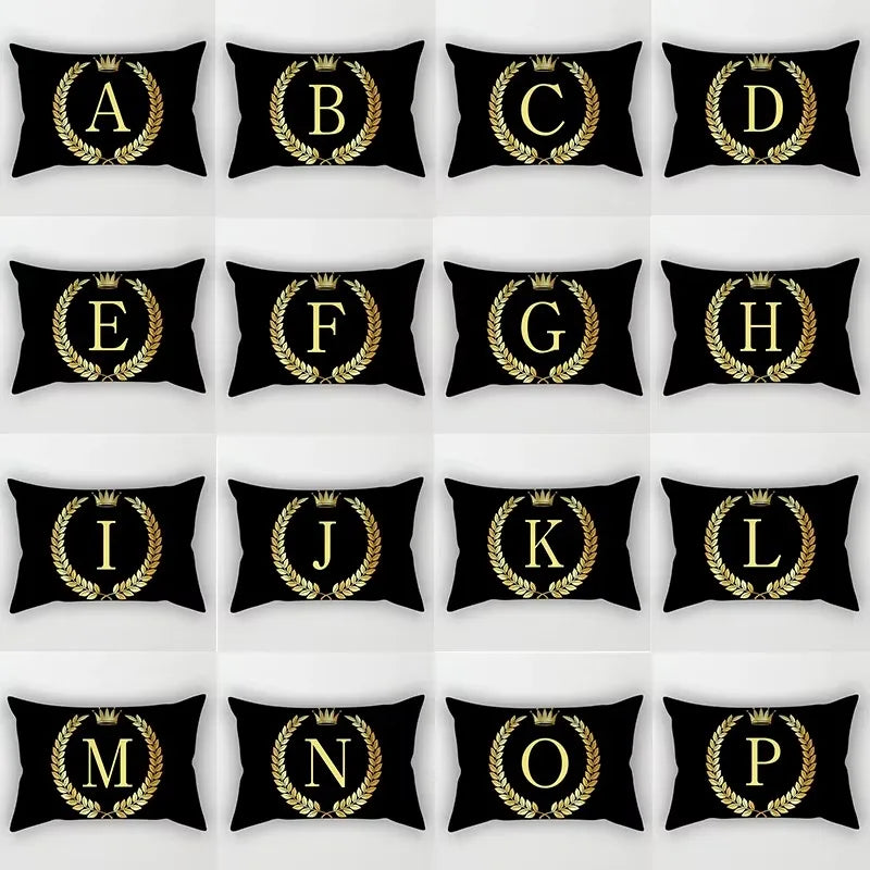 housse de coussin décorative motif lettres noires dorées