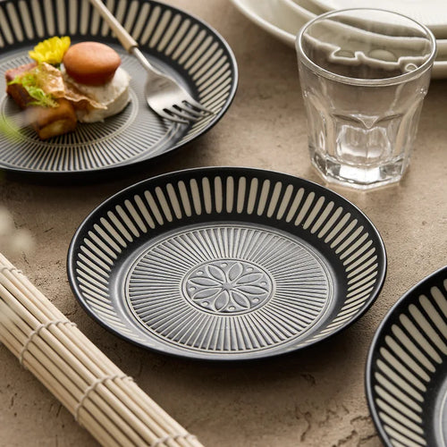 Assiette ceramique japonaise retro relief style artistique