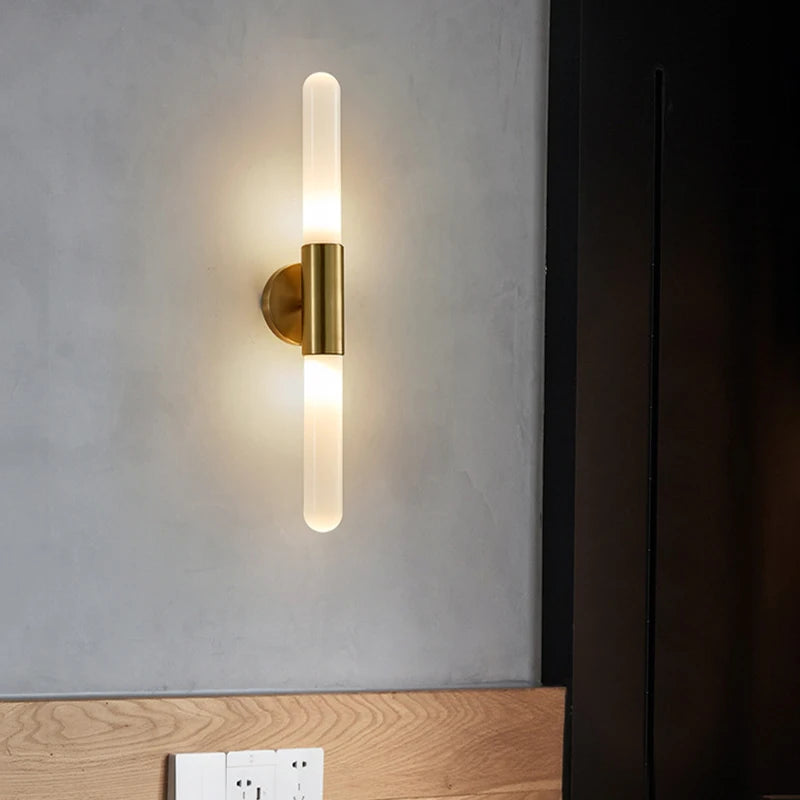 applique murale led minimaliste en métal et verre transparent
