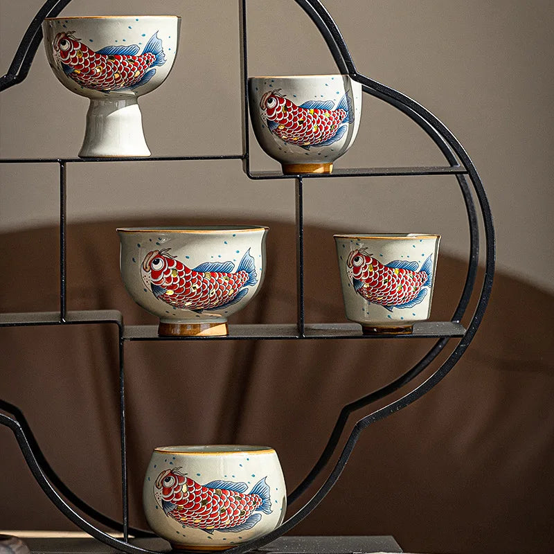 Tasse à thé chinoise motif arowana en céramique