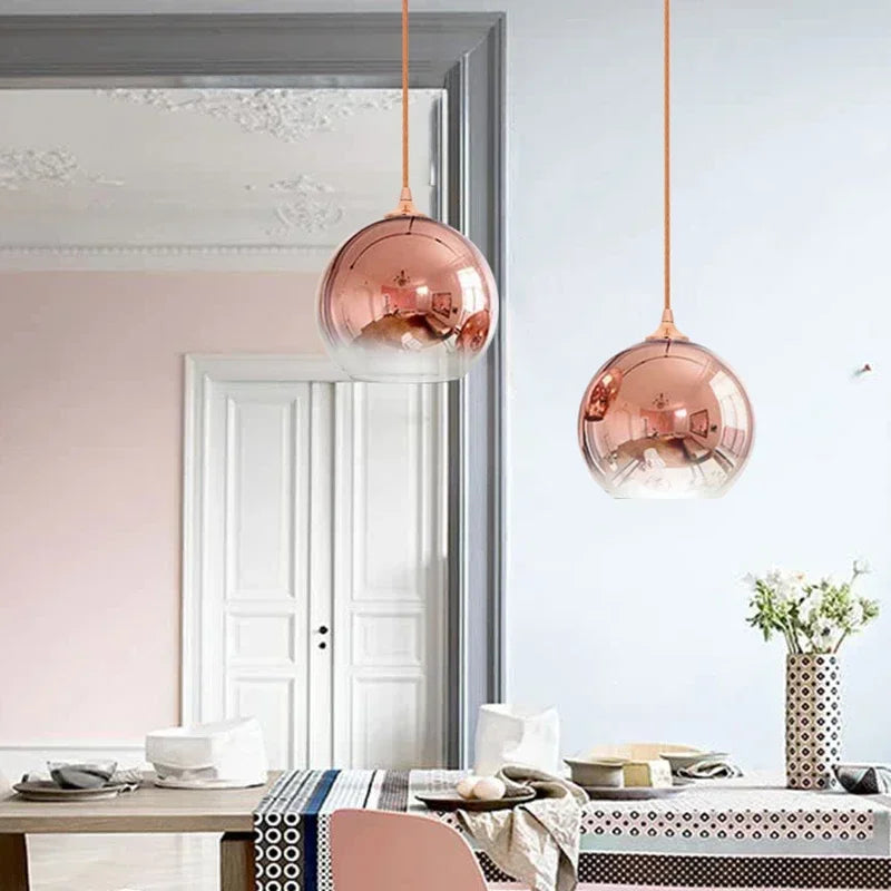 Suspension boule moderne en verre avec lampes à led - vue 5 sur 9