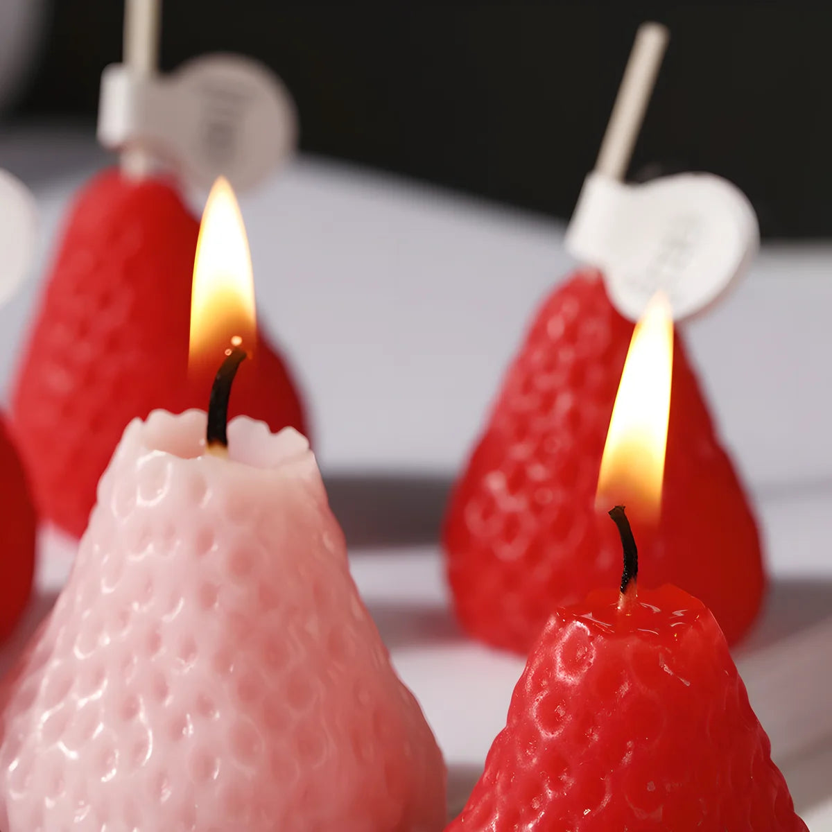 lot de 4 bougies parfumées miniatures fraise tendance décorative - vue 5 sur 7
