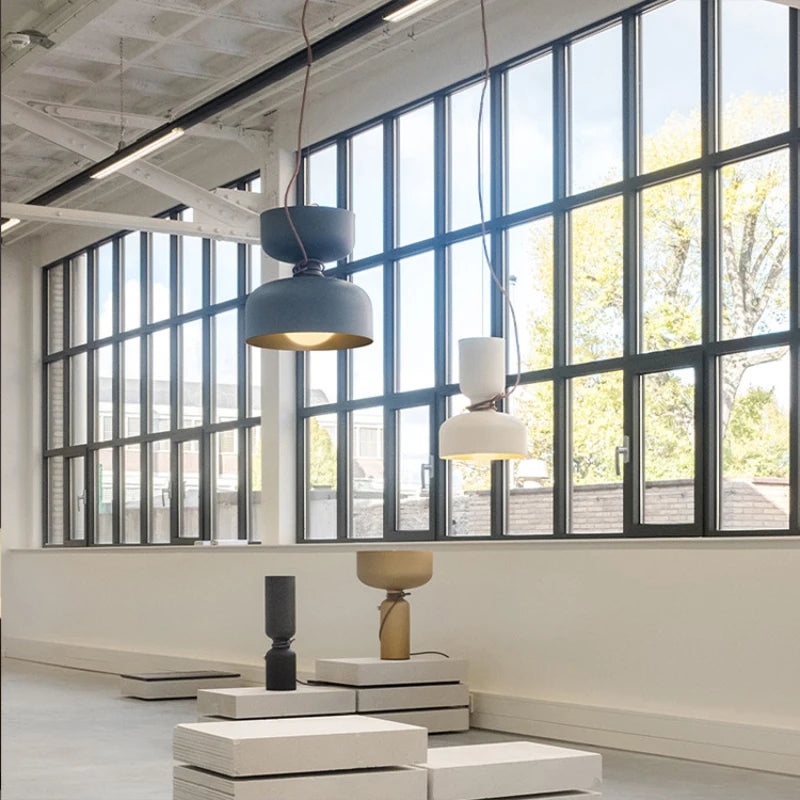 lustre led moderne design danois pour intérieur minimaliste